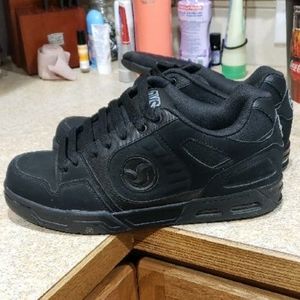 Men's DVS Skate shoes